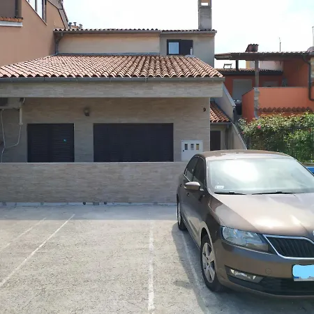 Apartment Zlatko