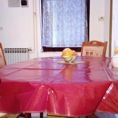 Zlatko Apartment Pula