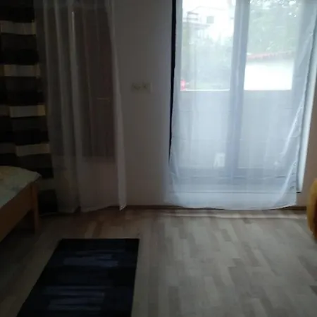 Apartment Zlatko Pula
